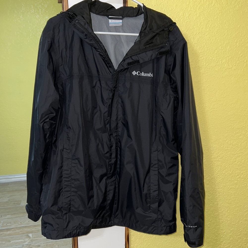 COLUMBIA: Black Windbreaker Jacket